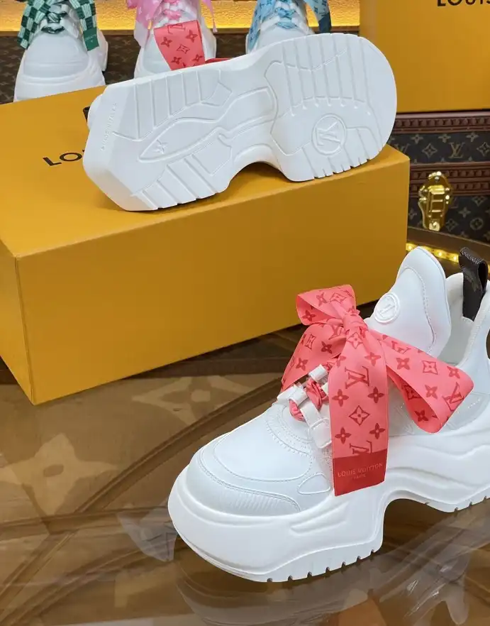 hype Louis Vuitton Sneakers