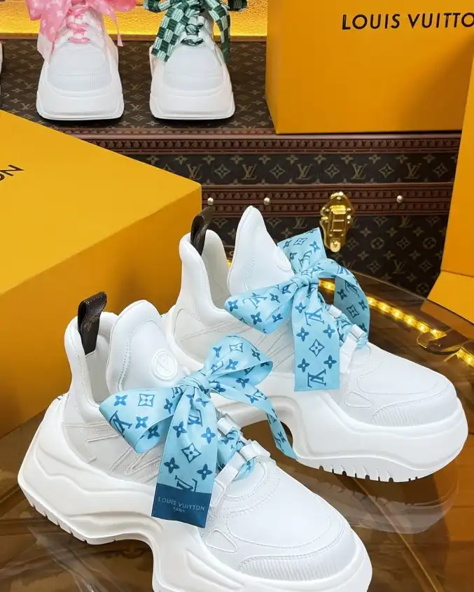 hype Louis Vuitton Sneakers