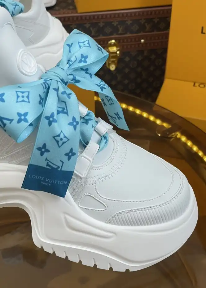 hype Louis Vuitton Sneakers