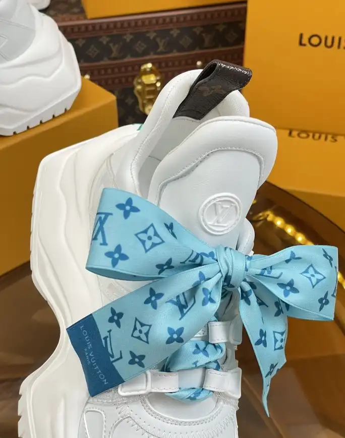 hype Louis Vuitton Sneakers