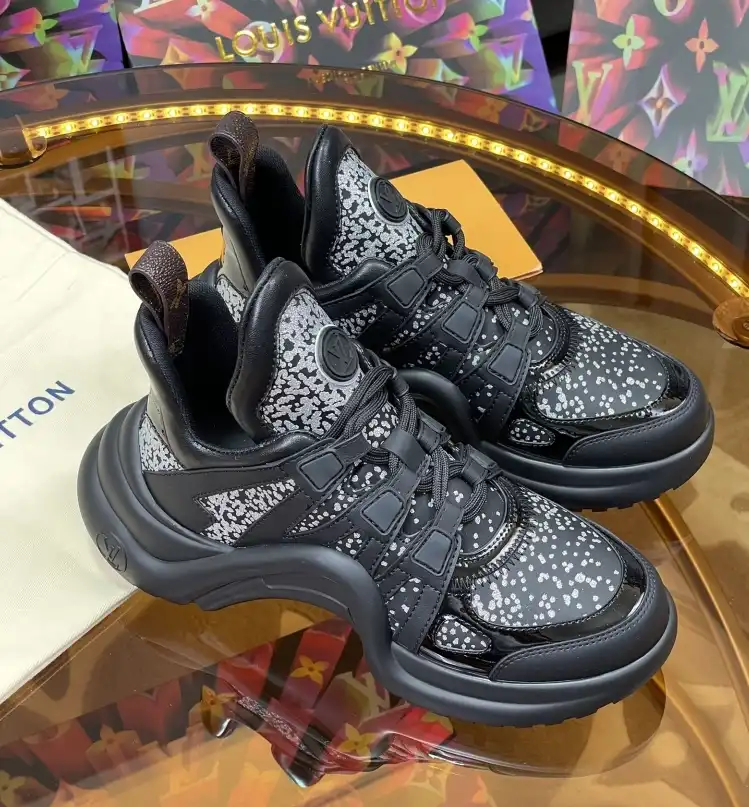 hype Louis Vuitton Sneakers