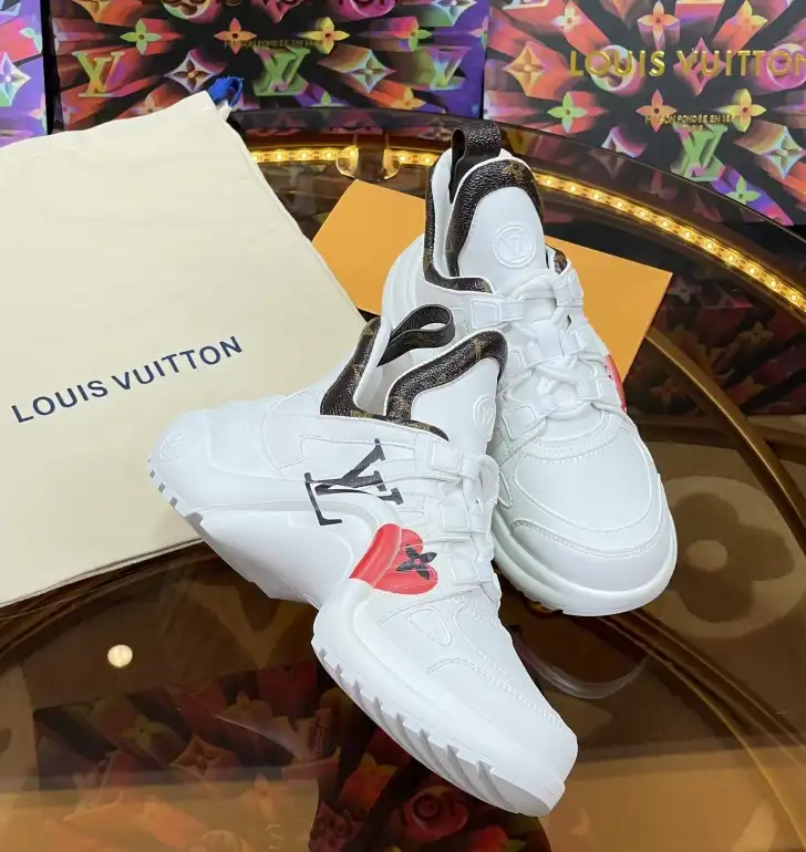 hype Louis Vuitton Sneakers