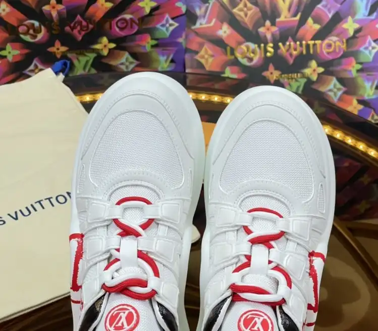 hype Louis Vuitton Sneakers