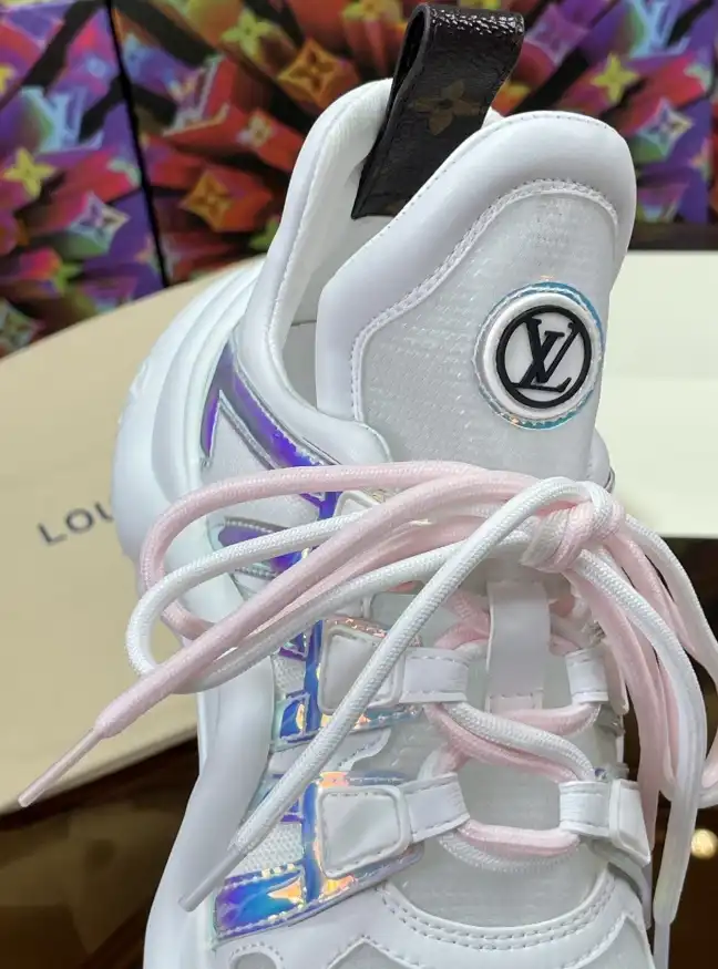 hype Louis Vuitton Sneakers