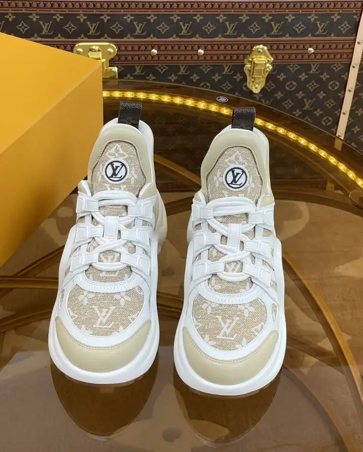 hype Louis Vuitton Sneakers