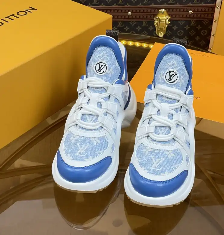 hype Louis Vuitton Sneakers