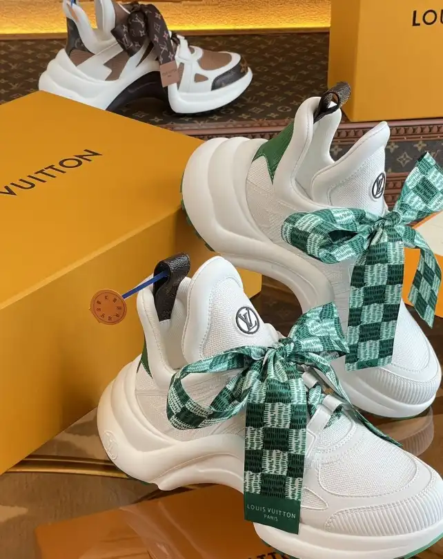 hype Louis Vuitton Sneakers