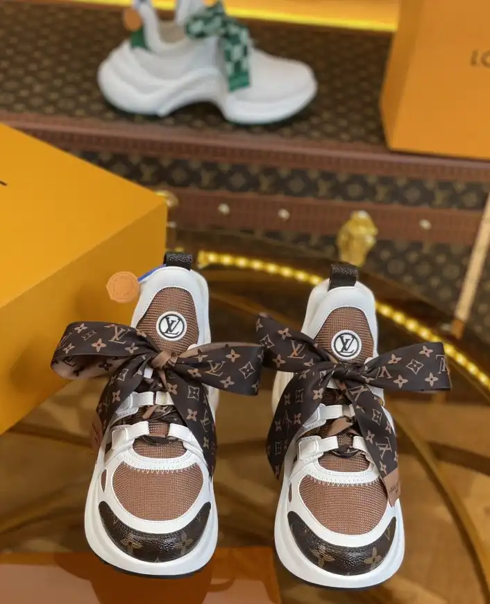 hype Louis Vuitton Sneakers