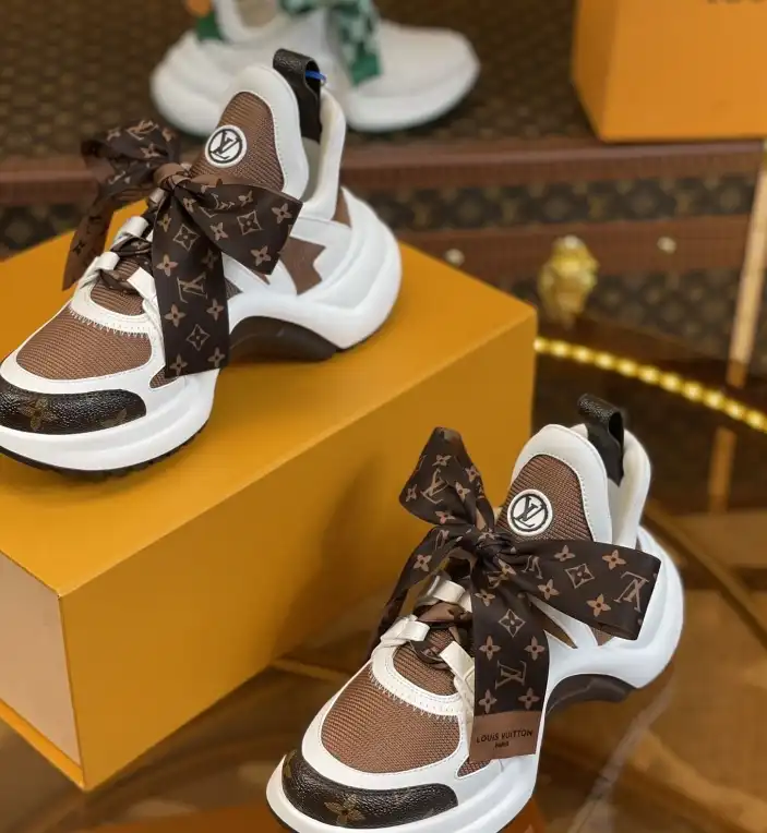 hype Louis Vuitton Sneakers