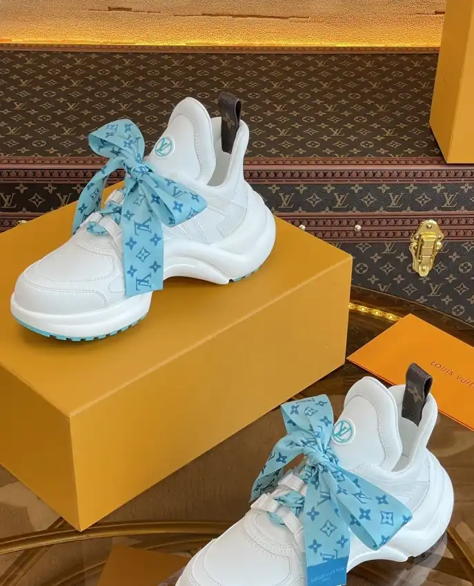 hype Louis Vuitton Sneakers