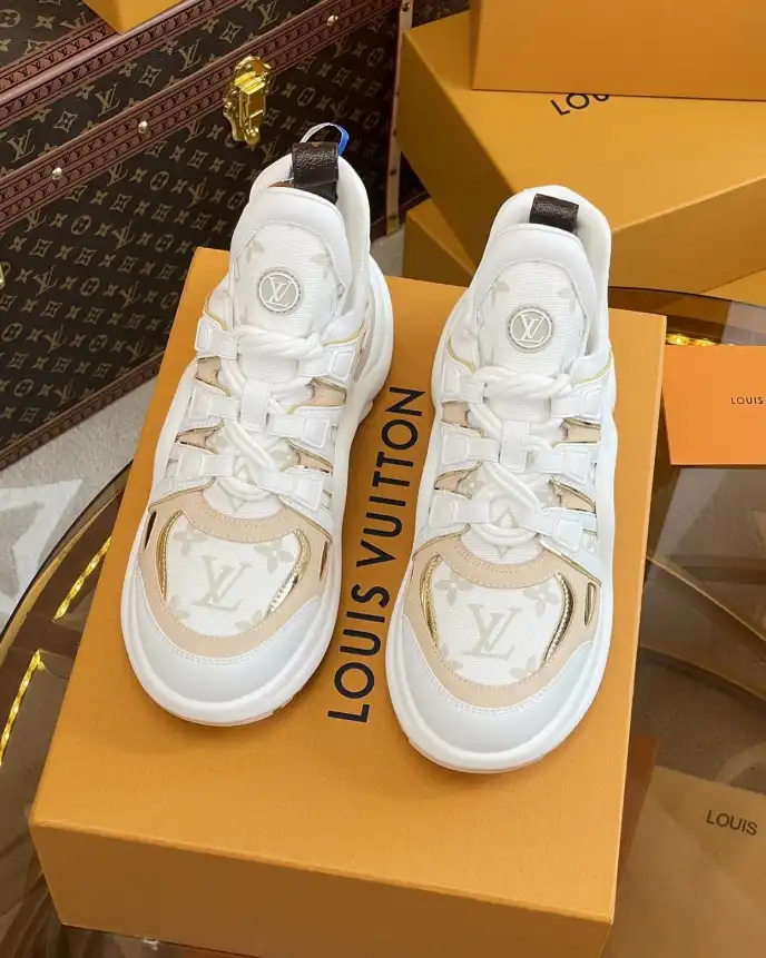 hype Louis Vuitton Sneakers