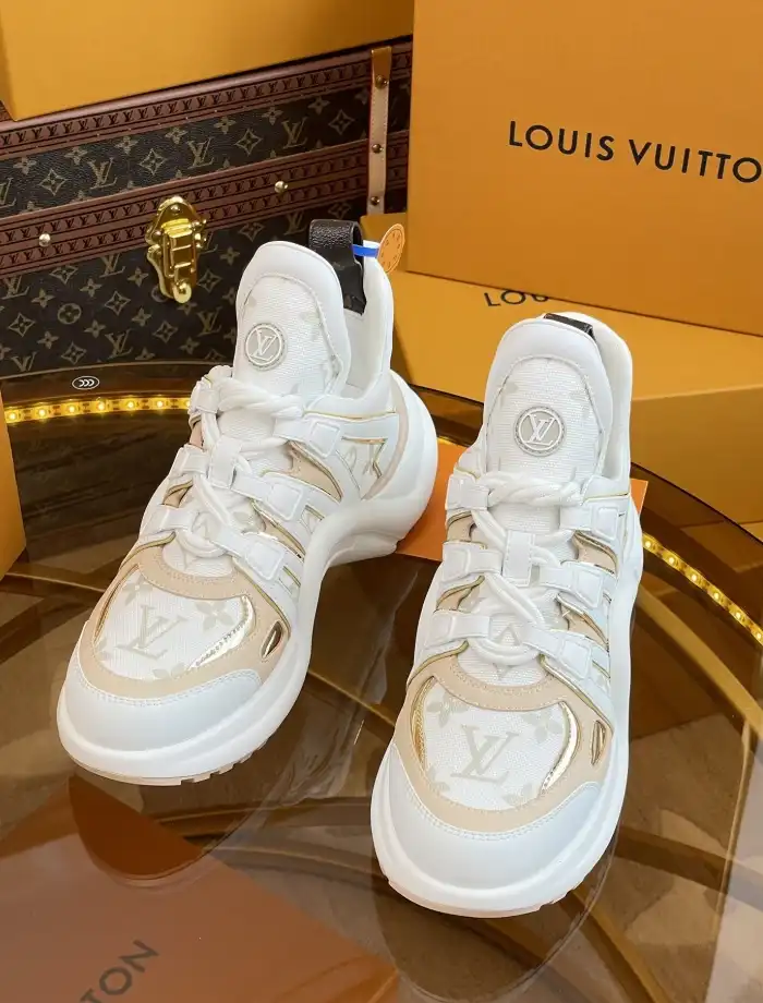 hype Louis Vuitton Sneakers