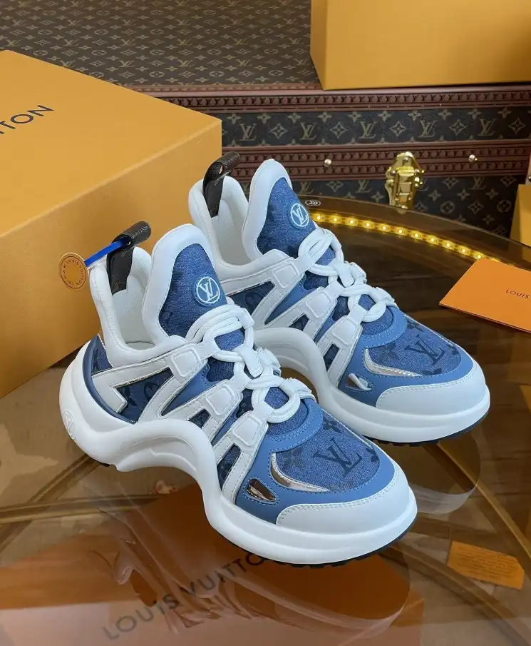 hype Louis Vuitton Sneakers