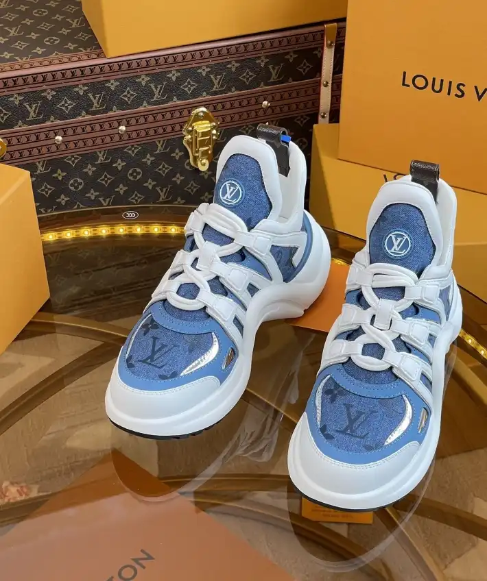 hype Louis Vuitton Sneakers