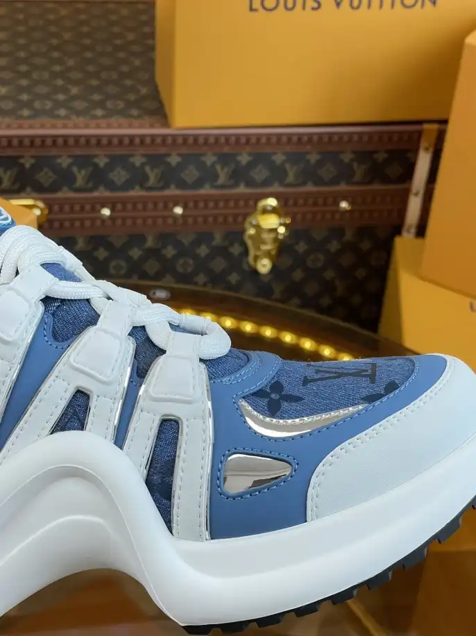 hype Louis Vuitton Sneakers