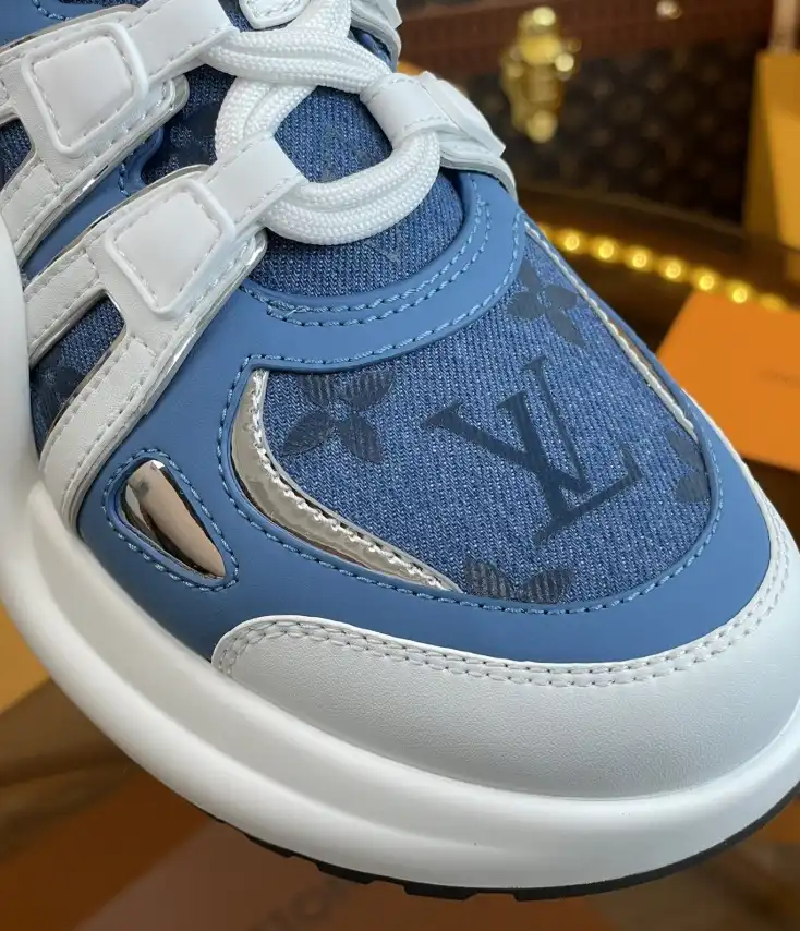 hype Louis Vuitton Sneakers