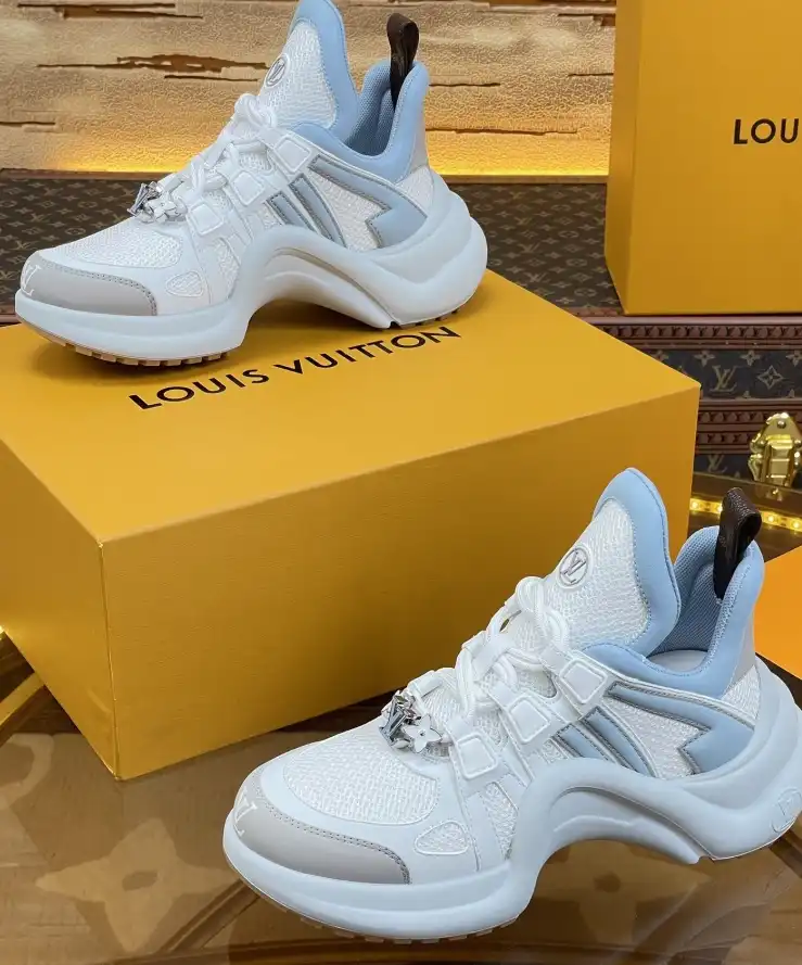 hype Louis Vuitton Sneakers