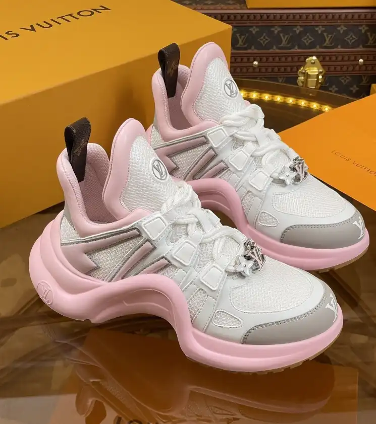 hype Louis Vuitton Sneakers