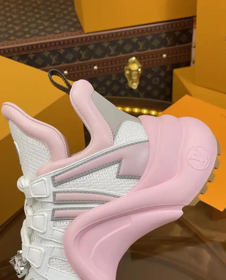 hype Louis Vuitton Sneakers