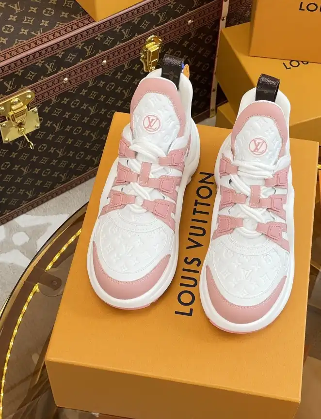 hype Louis Vuitton Sneakers