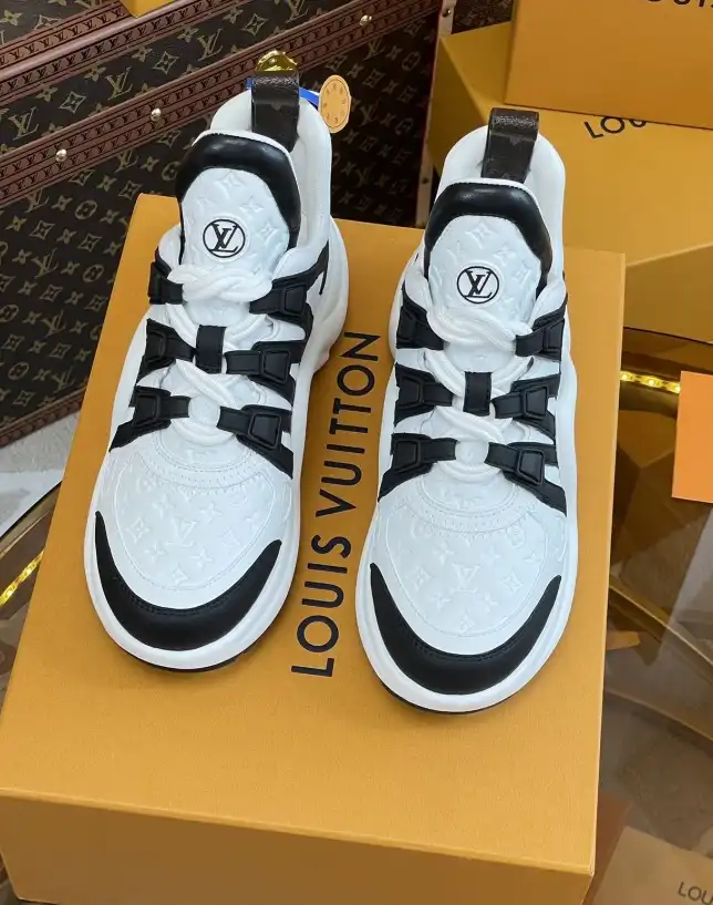 hype Louis Vuitton Sneakers