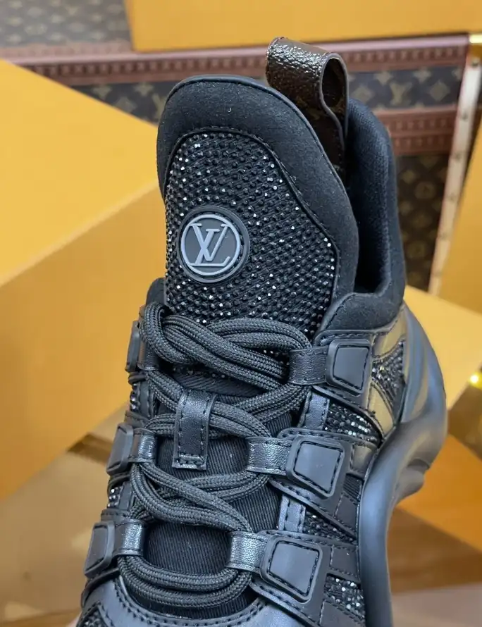 hype Louis Vuitton Sneakers