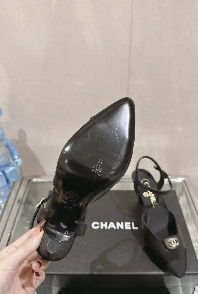 hype Chanel High Heels