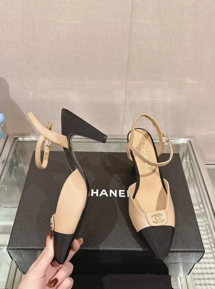 hype Chanel High Heels