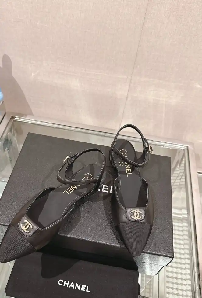 hype Chanel Sandals