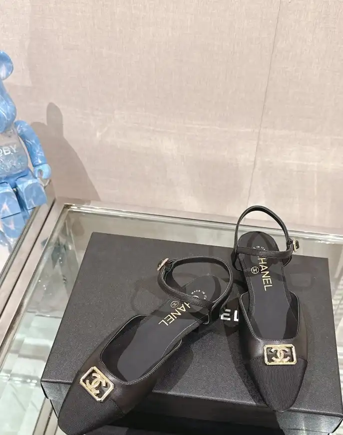 hype Chanel Sandals