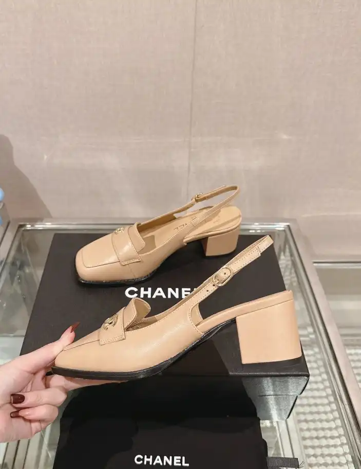 hype Chanel High Heels