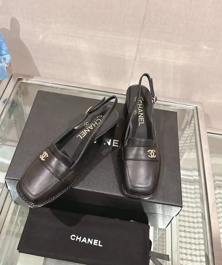 hype Chanel High Heels