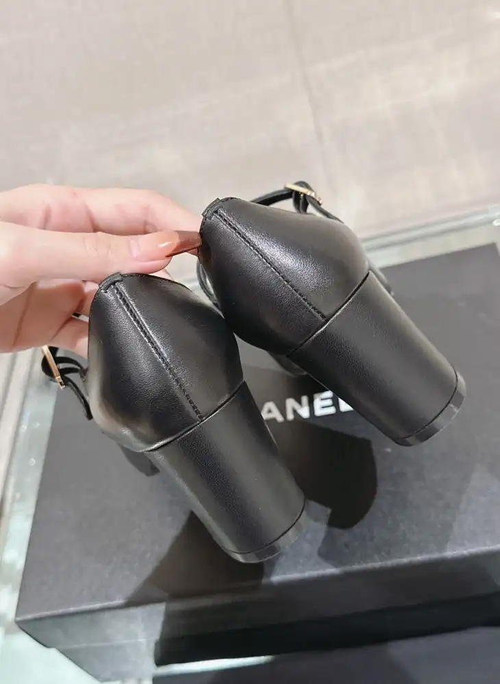 hype Chanel High Heels