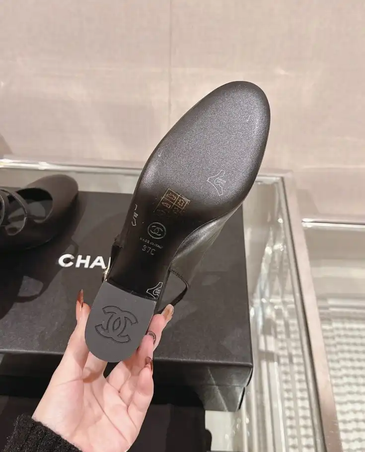 hype Chanel High Heels