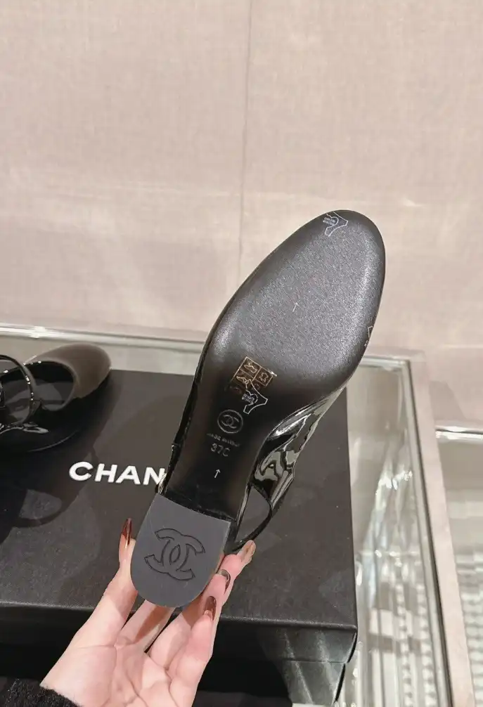 hype Chanel High Heels