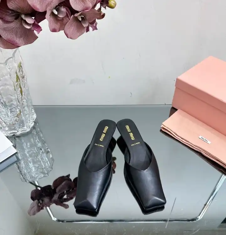 hype Miu Miu Slippers