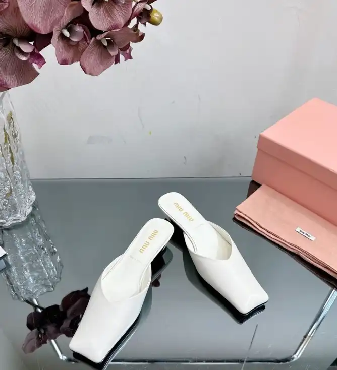 hype Miu Miu Slippers