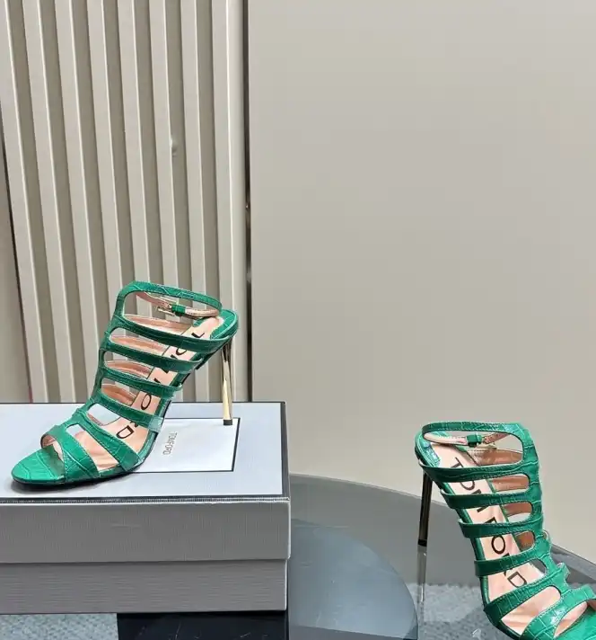 hype Tony Bienco High Heels