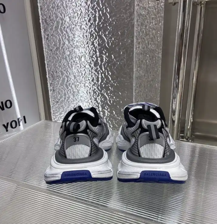 hype Balenciaga Sneakers