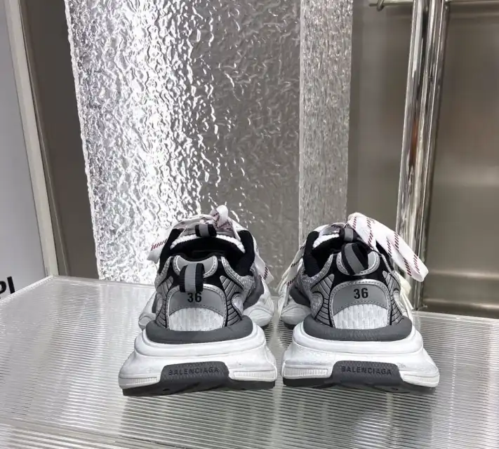 hype Balenciaga Sneakers