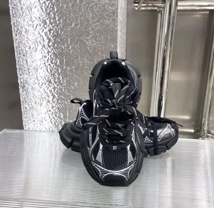 hype Balenciaga Sneakers