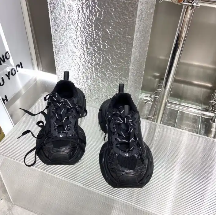 hype Balenciaga Sneakers