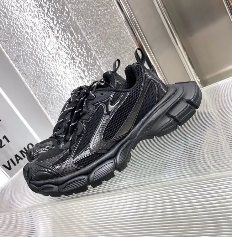 hype Balenciaga Sneakers