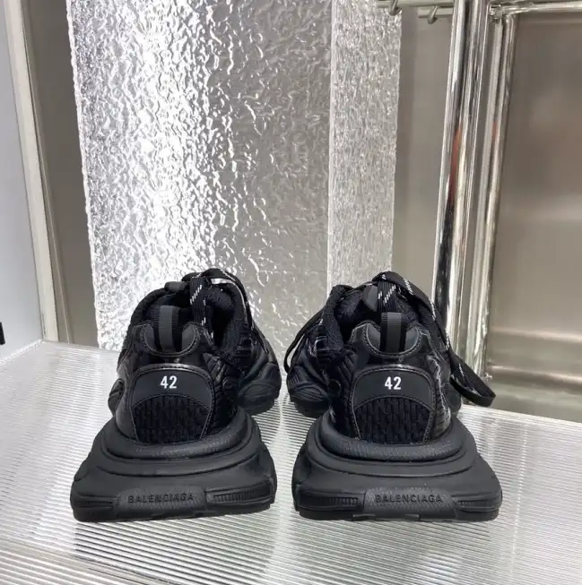 hype Balenciaga Sneakers