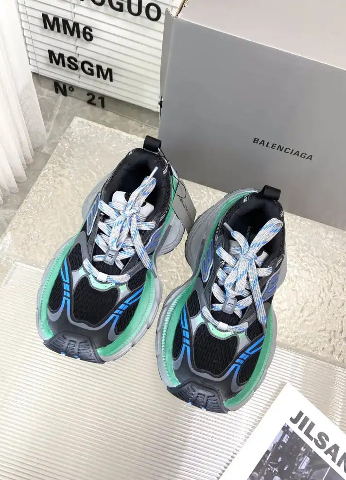 hype Balenciaga Sneakers