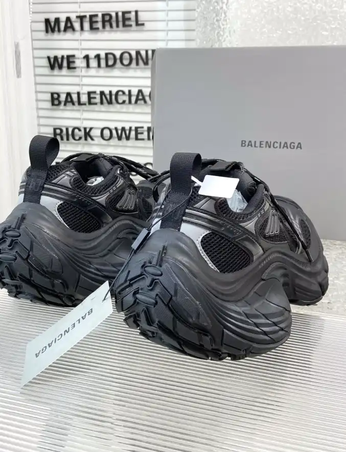 hype Balenciaga Sneakers