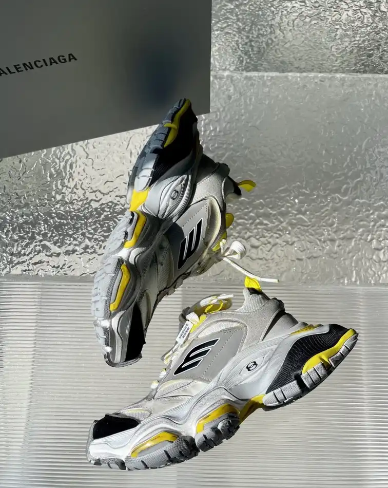 hype Balenciaga Sneakers