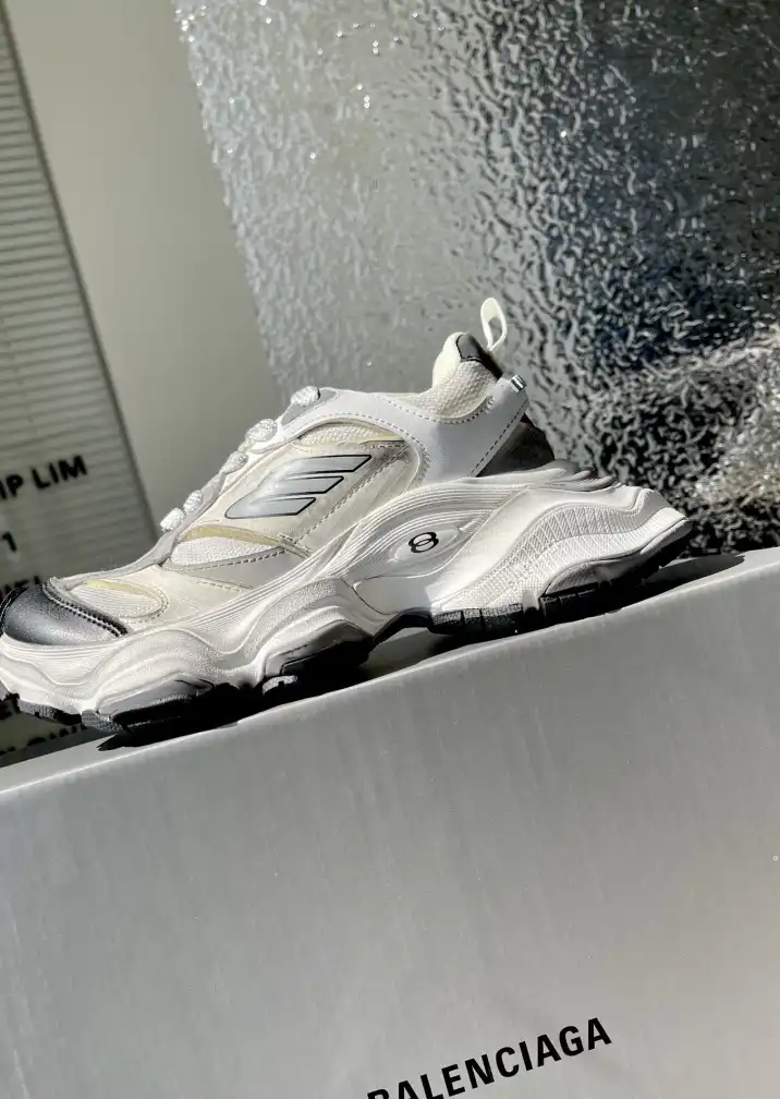 hype Balenciaga Sneakers