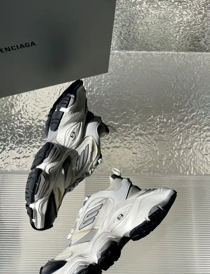 hype Balenciaga Sneakers