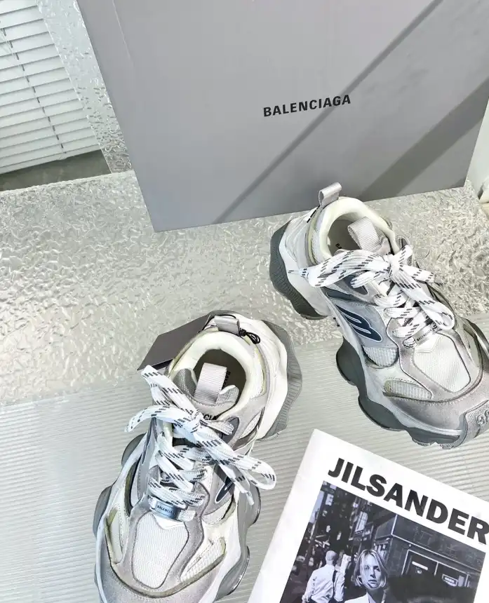 hype Balenciaga Sneakers